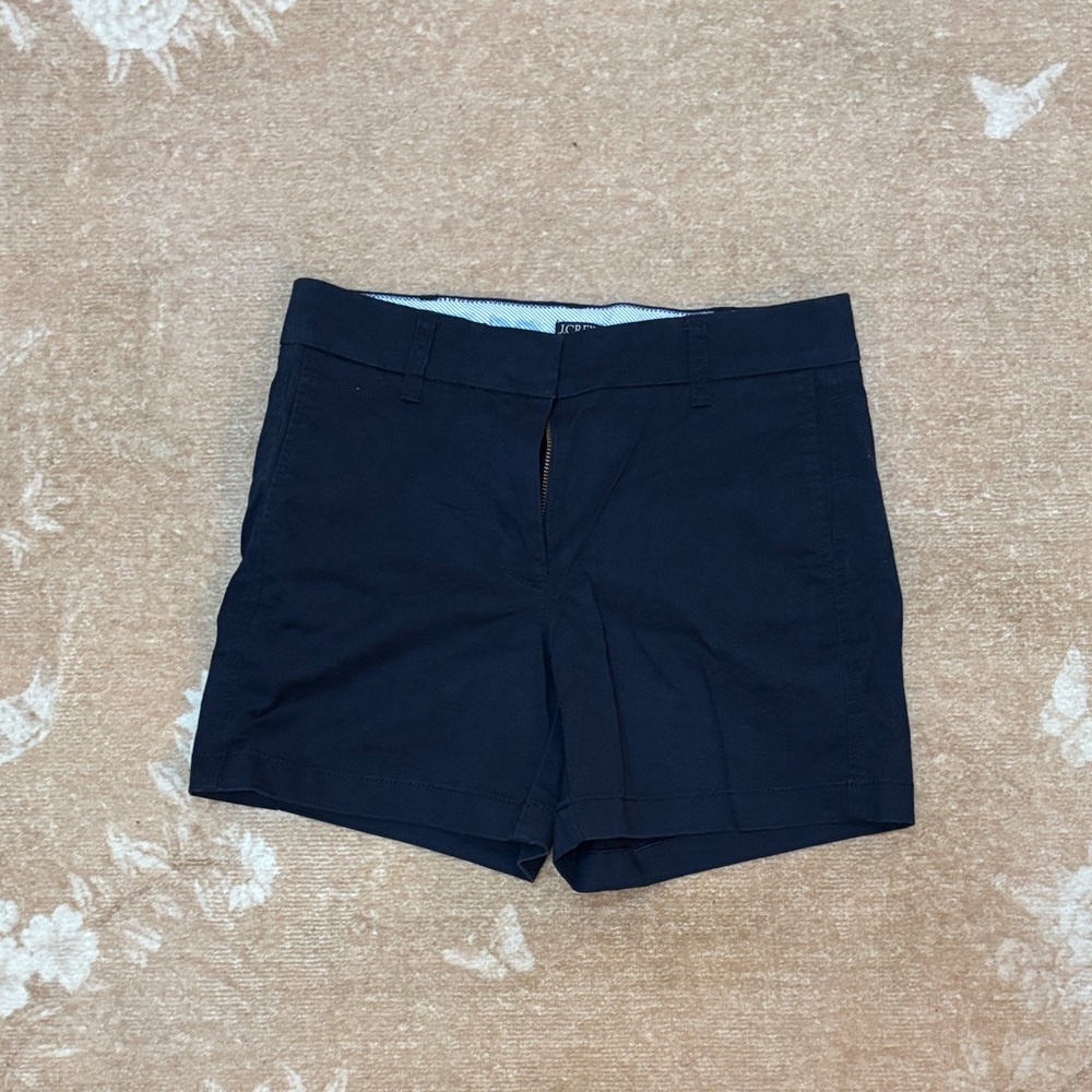 J Crew women’s Navy Chino Shorts 5”